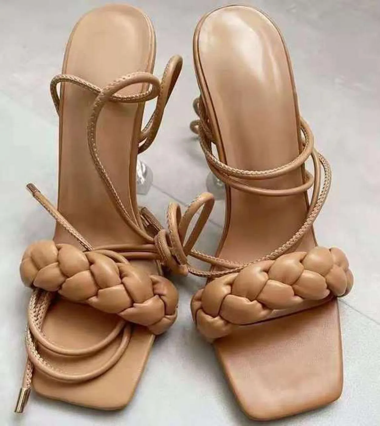 2022 Nuova estate donna elegante scarpe con tacchi alti sandali di lusso punta quadrata stringate sandali con cinturino in gomma