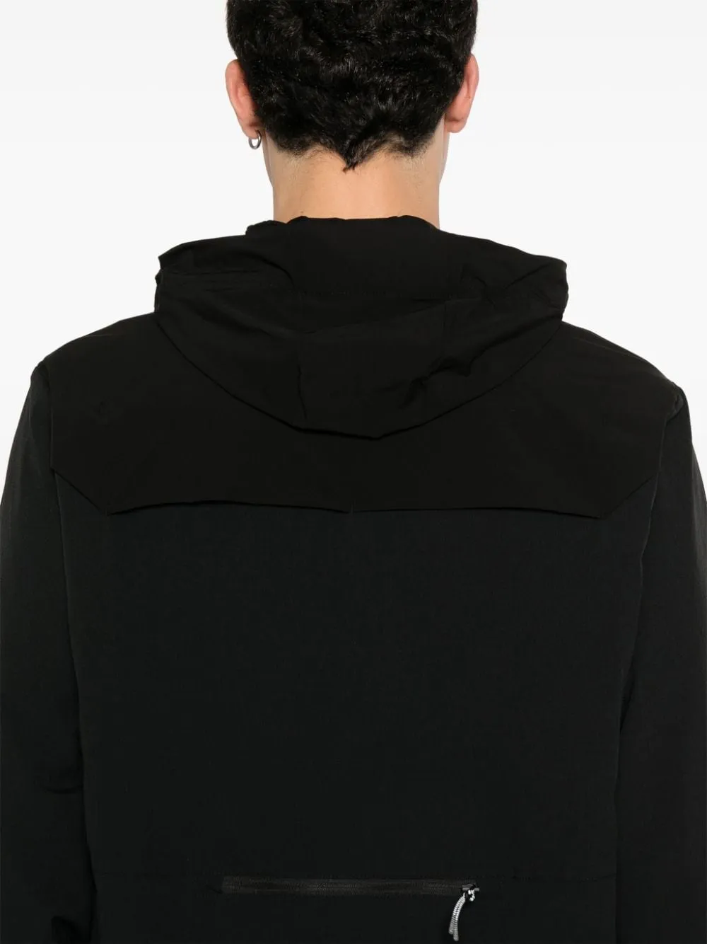 Giacca con cappuccio in nero - uomo